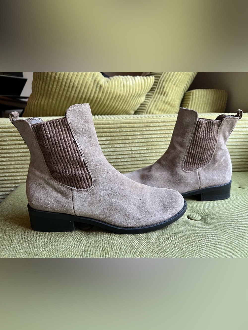 Blake Scott Taupe Suede Chelsea boot